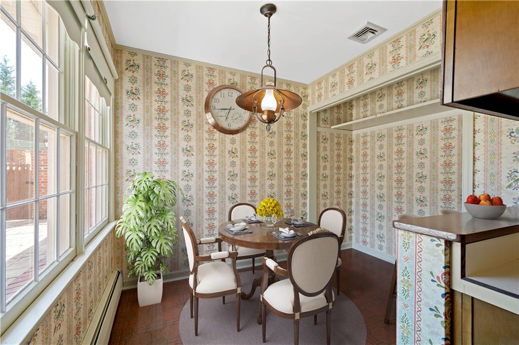 2387 Morrow Road Pittsburgh, PA 15241 - Photo 8 of 25 Gallery Image 8