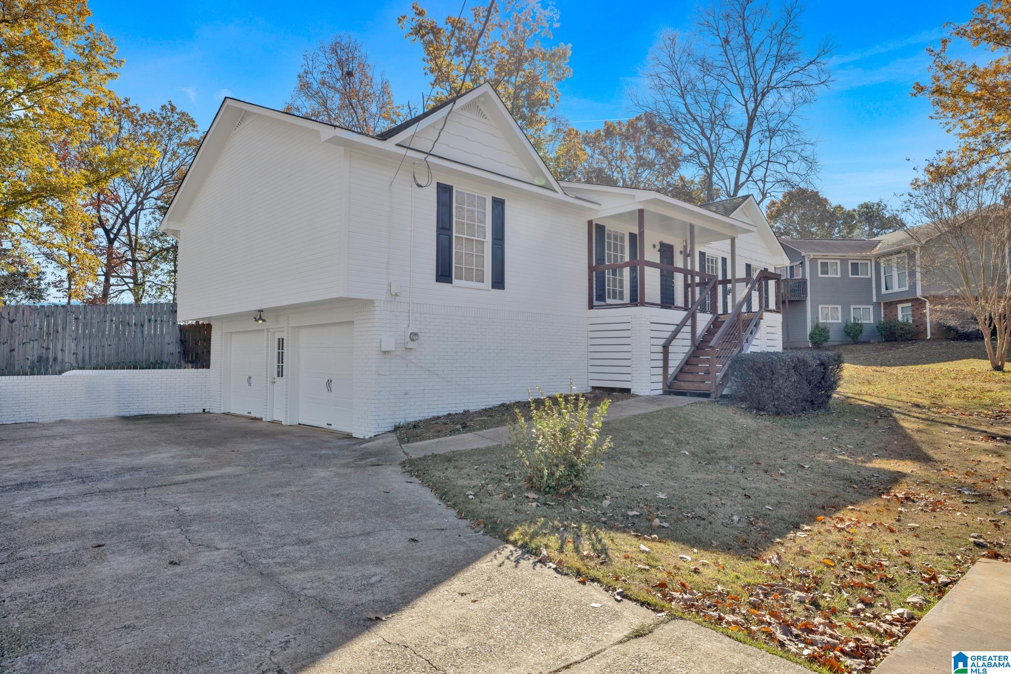 3825 South Shades Crest Road Hoover, AL 35244 - Photo 2 of 23