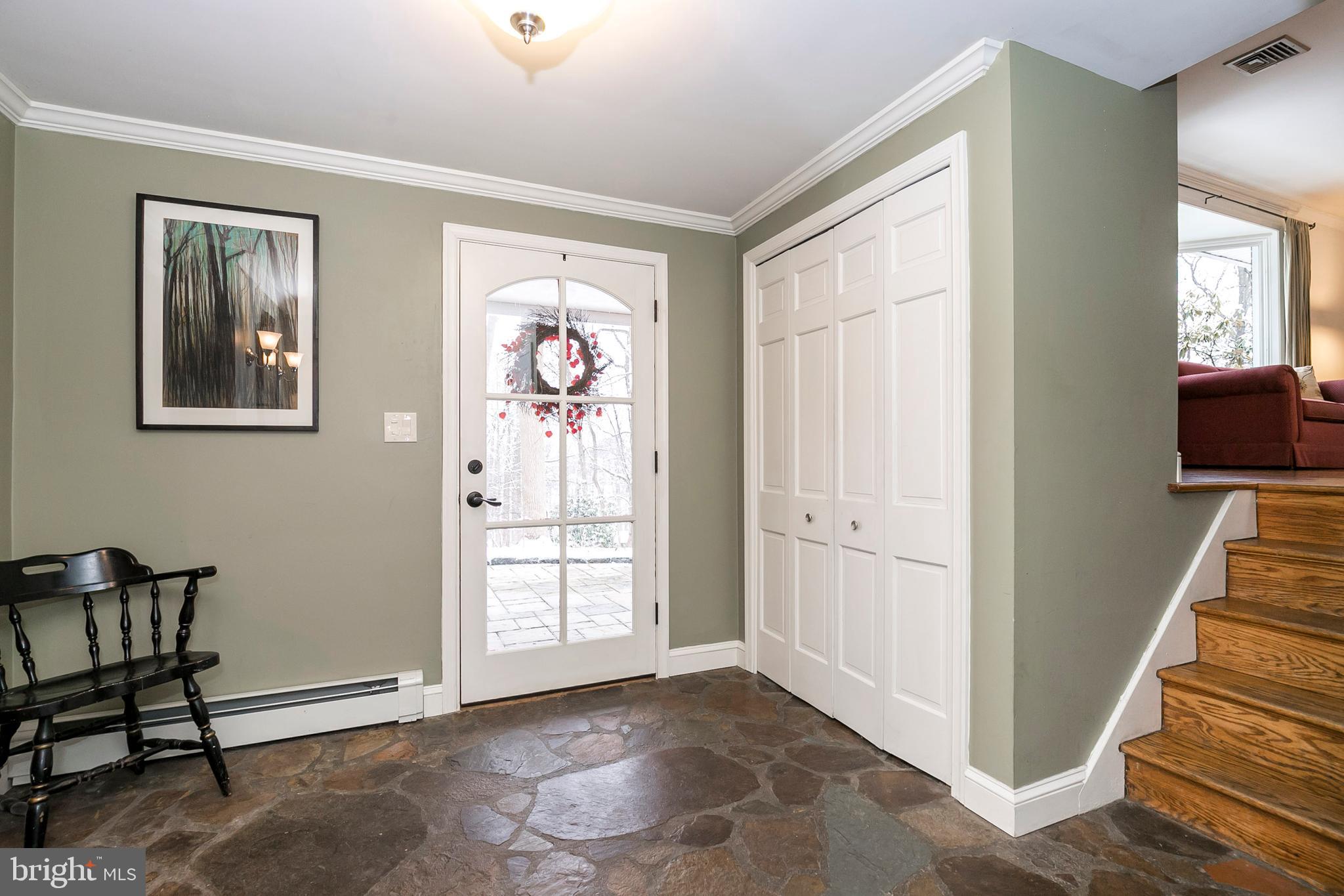 187 Maryhill Road Phoenixville, PA 19460 - Photo 3 of 34 Foyer