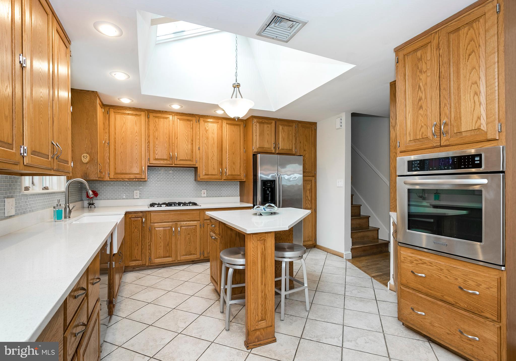 187 Maryhill Road Phoenixville, PA 19460 - Photo 8 of 34 Kitchen