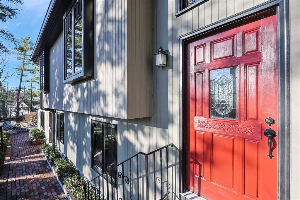 19 Eastmount Road Medfield, MA 02052 - Photo 1 of 39 Gallery Image 1