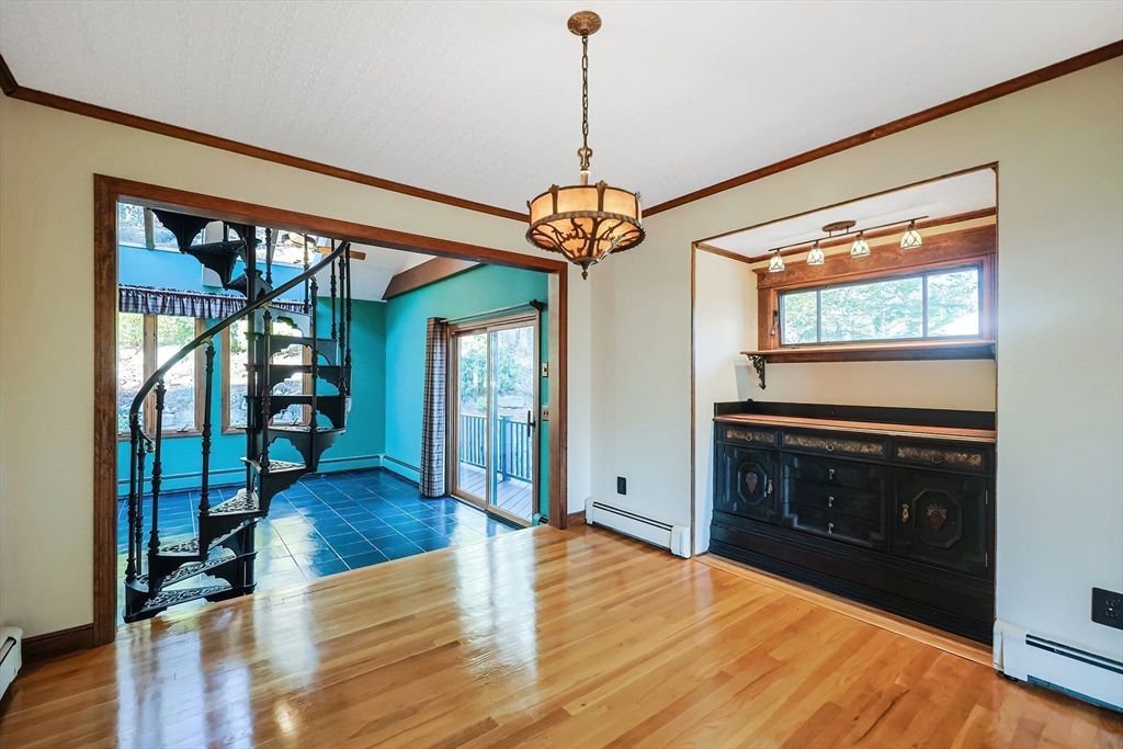 19 Eastmount Road Medfield, MA 02052 - Photo 11 of 39 Gallery Image 11