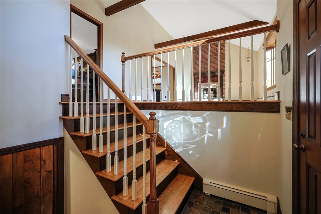 19 Eastmount Road Medfield, MA 02052 - Photo 6 of 39 Gallery Image 6