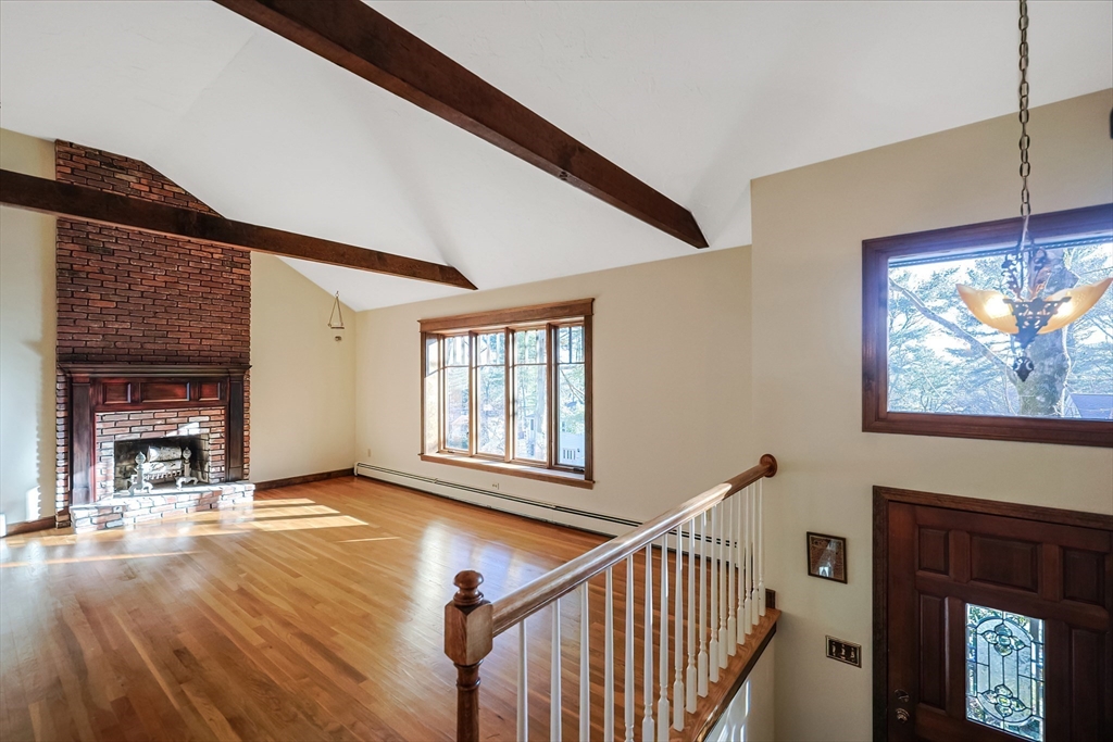 19 Eastmount Road Medfield, MA 02052 - Photo 7 of 39 Gallery Image 7