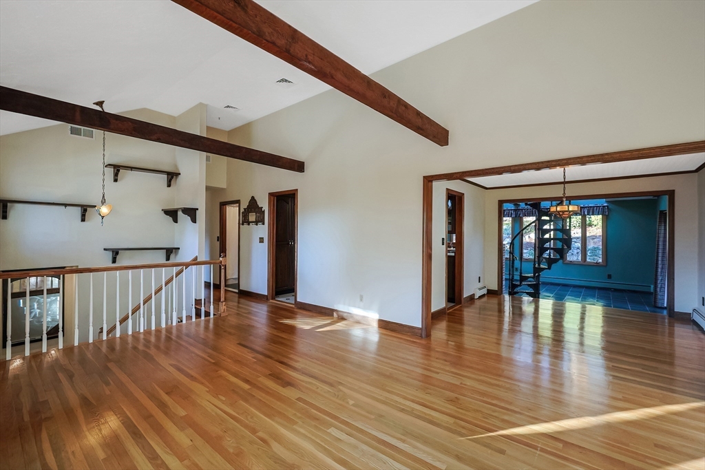 19 Eastmount Road Medfield, MA 02052 - Photo 8 of 39 Gallery Image 8
