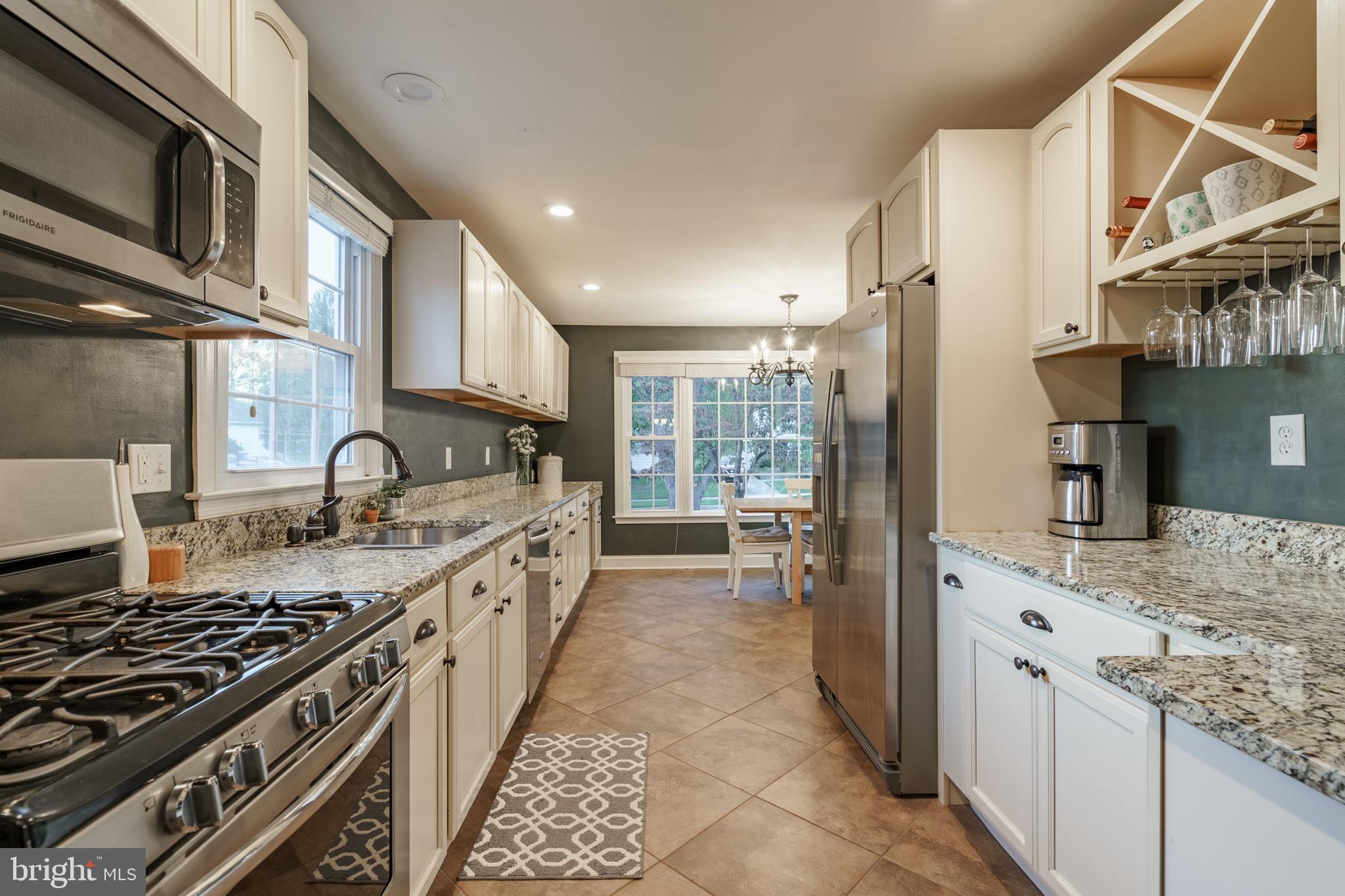 8513 Valleyfield Road Lutherville-Timonium, MD 21093 - Photo 3 of 26 Gallery Image 3