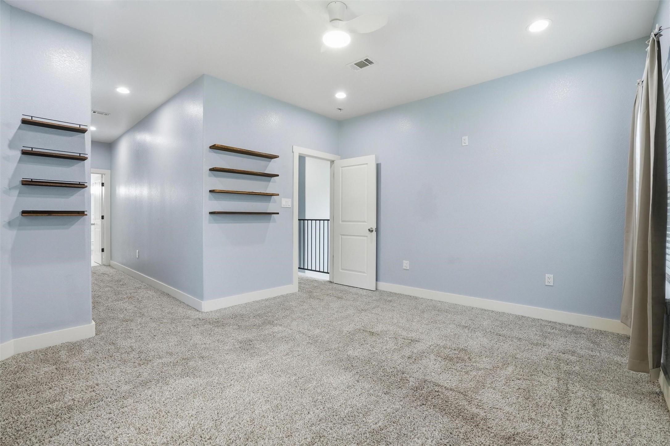 9319 Seeker Street Houston, TX 77028 - Photo 14 of 23