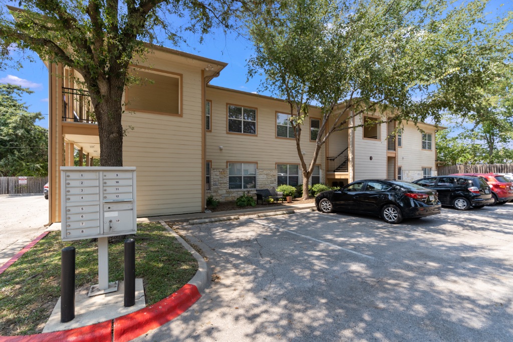 2106 Cullen Avenue, Unit 206 Austin, TX 78757 - Photo 14 of 15 a view of a house with a patio