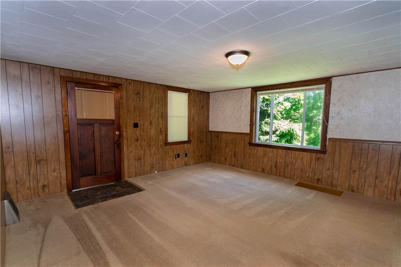 150 Elliotsville Road Farmington, PA 15437 - Photo 5 of 20 Gallery Image 5