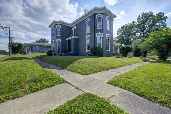 $395,000 | 202 South 3rd Street, Rockport, IN 47635