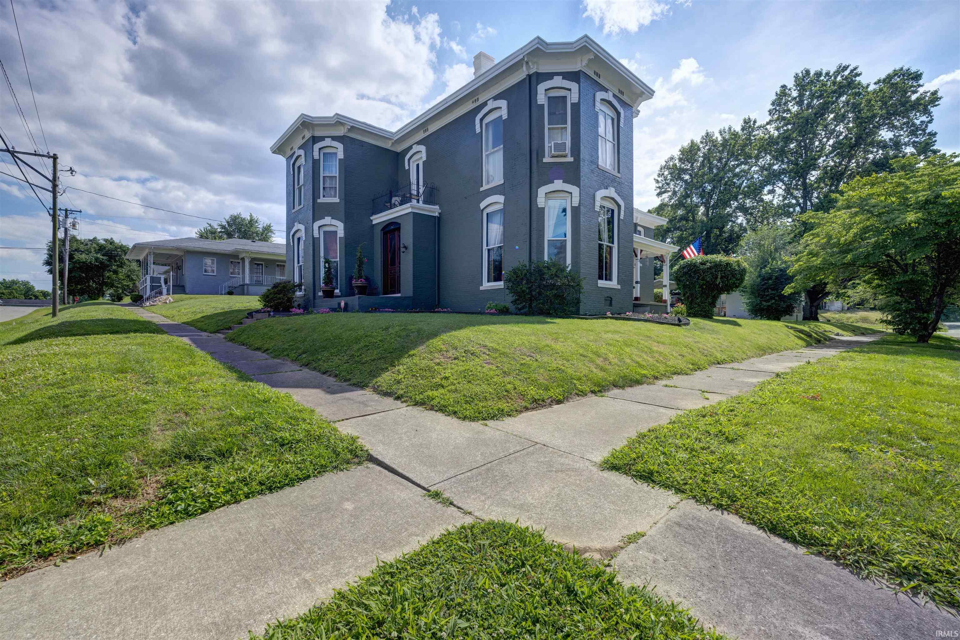 202 South 3rd Street Rockport, IN 47635 - Photo 1 of 10