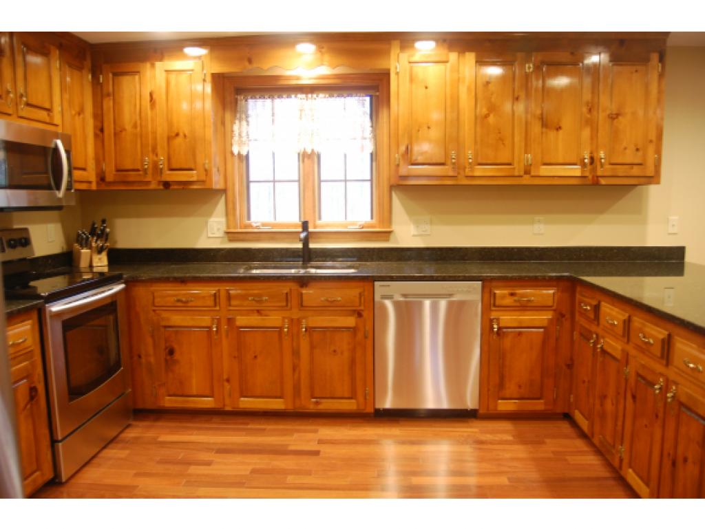 41 Blossom Road Windham, NH 03087 - Photo 11 of 36