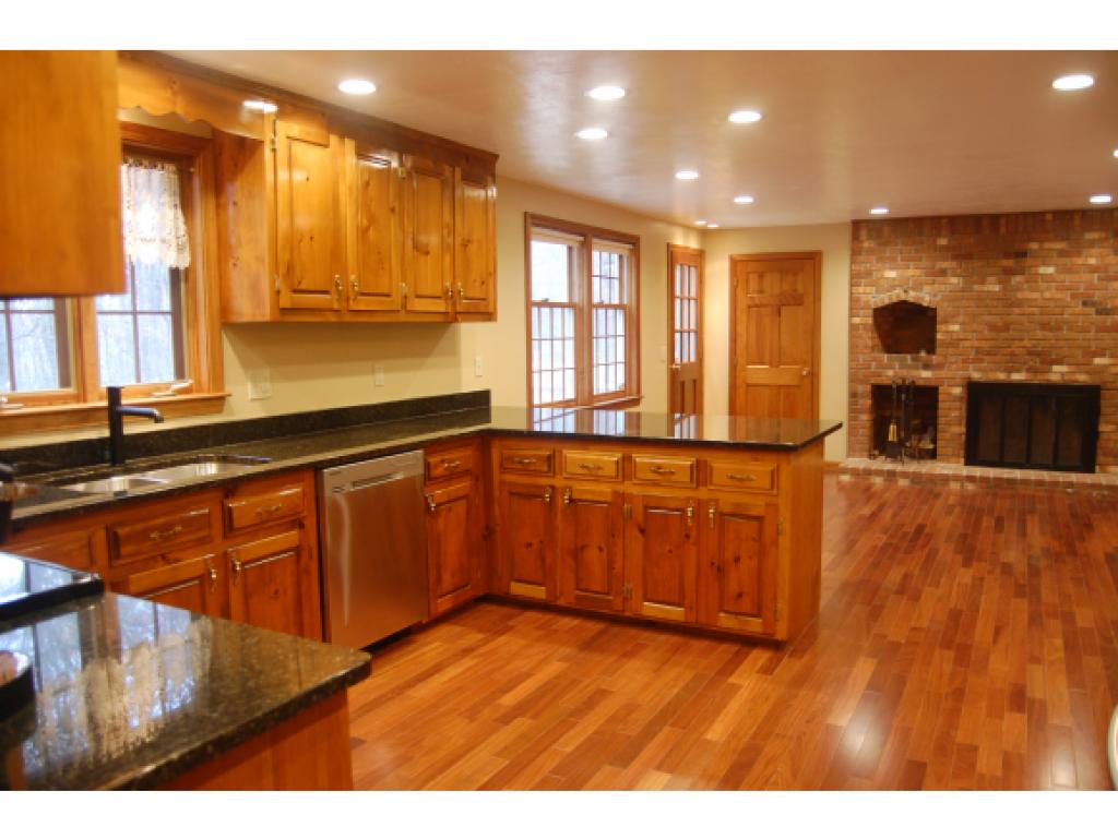 41 Blossom Road Windham, NH 03087 - Photo 12 of 36