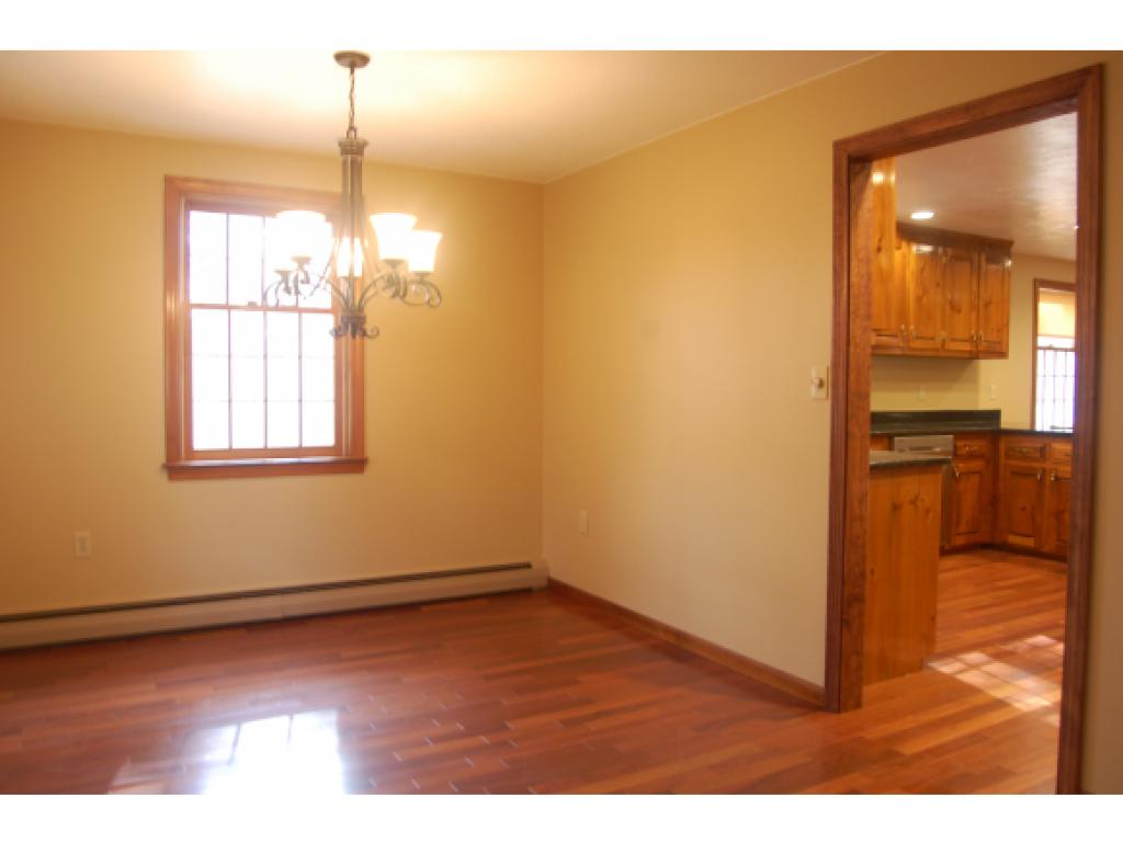 41 Blossom Road Windham, NH 03087 - Photo 19 of 36