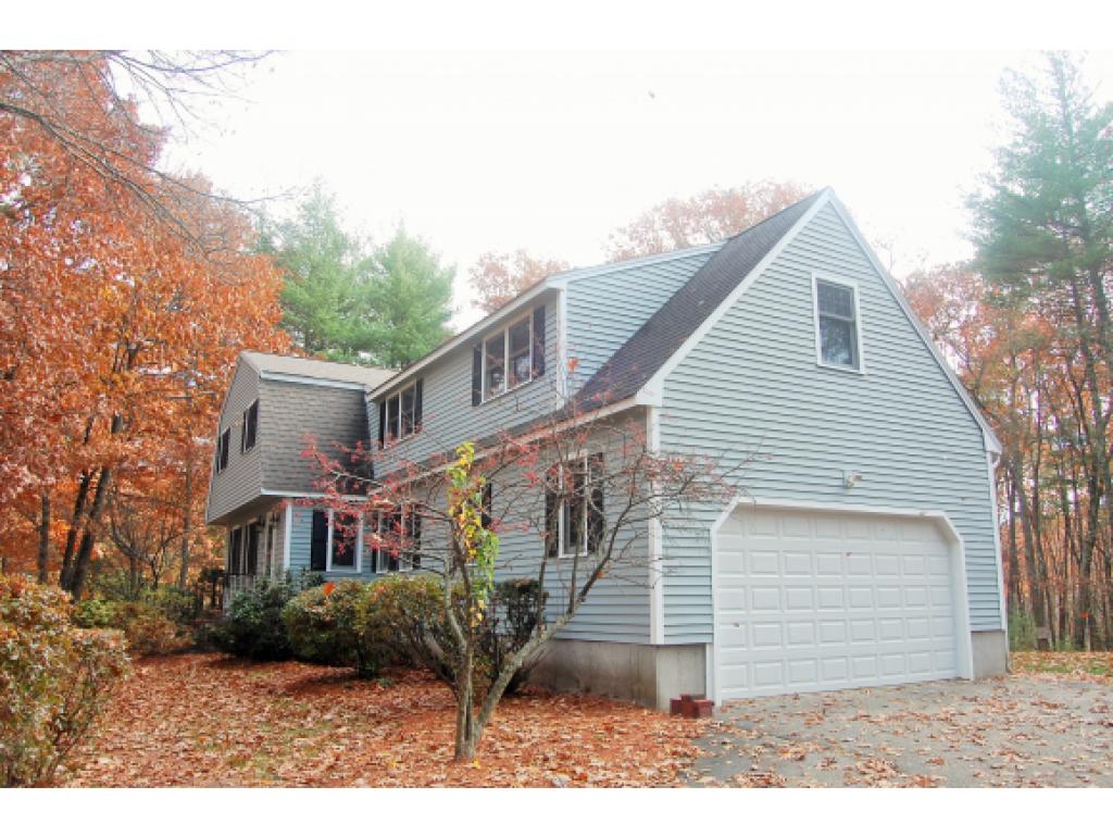 41 Blossom Road Windham, NH 03087 - Photo 3 of 36