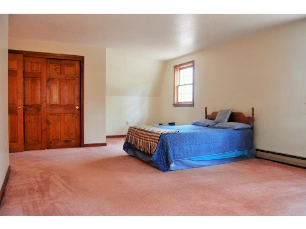 41 Blossom Road Windham, NH 03087 - Photo 28 of 36