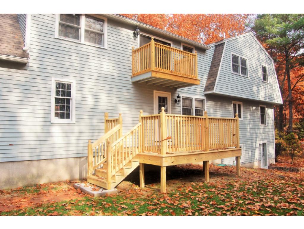 41 Blossom Road Windham, NH 03087 - Photo 5 of 36