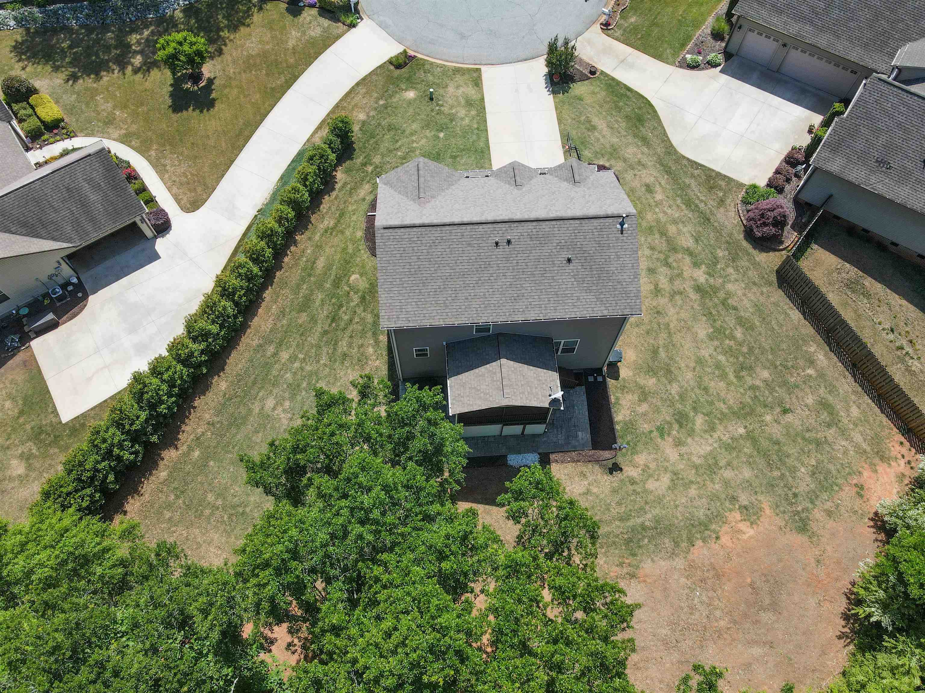 304 Grayson Drive Moore, SC 29369 - Photo 11 of 49