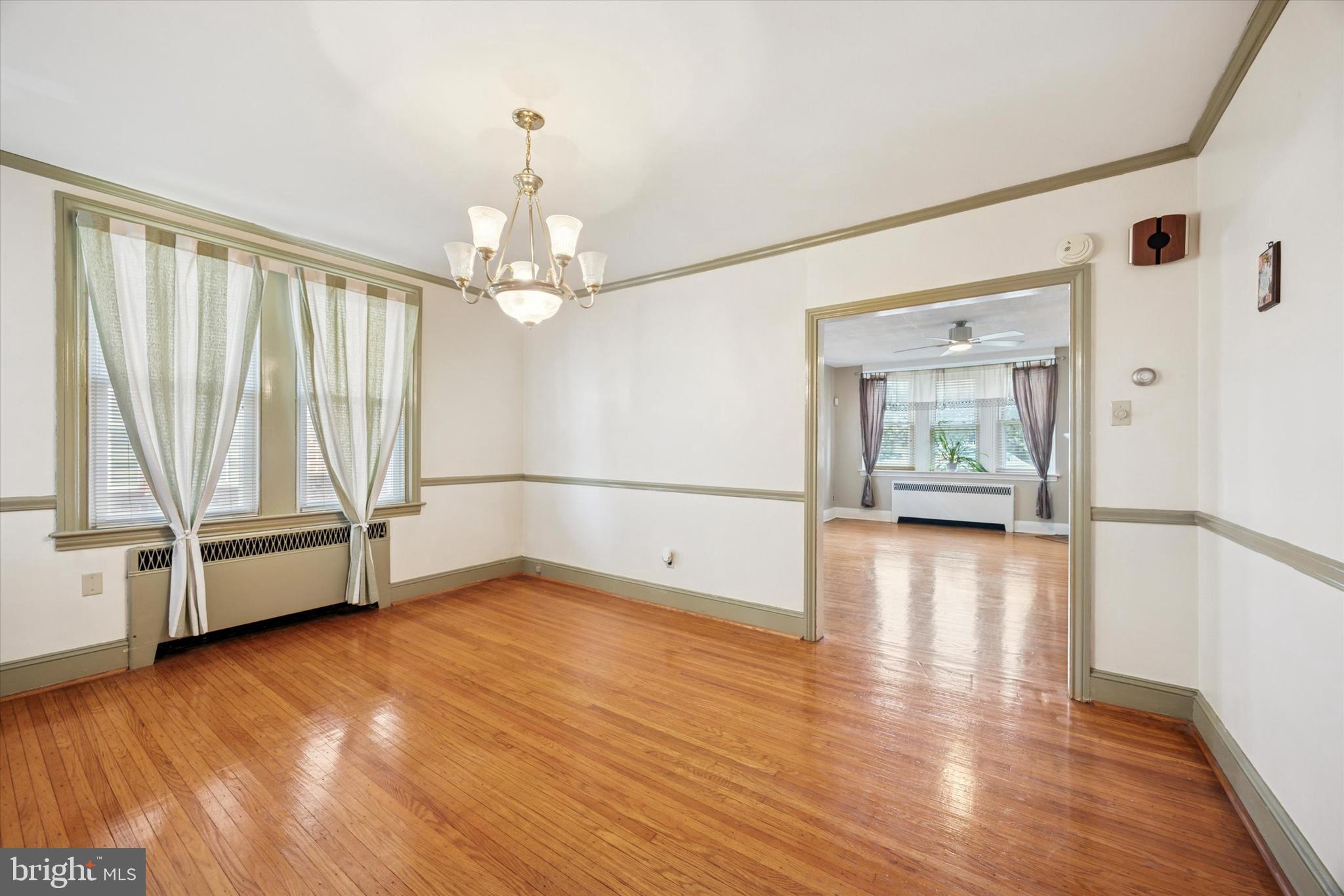 214 North Lynn Boulevard Upper Darby, PA 19082 - Photo 11 of 28 Dining Room