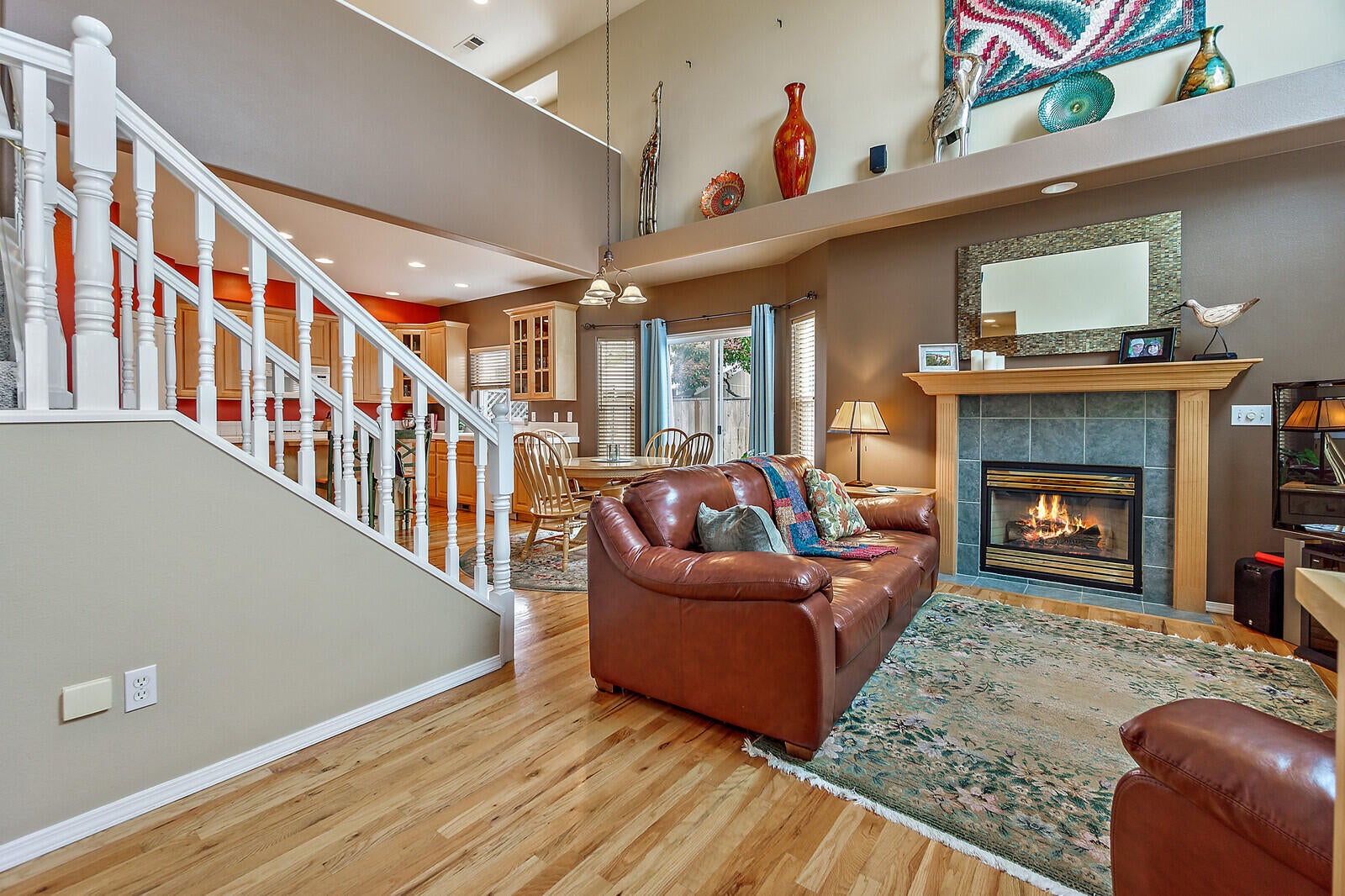 664 Shadow Way Central Point, OR 97502 - Photo 11 of 43 11_SW_11_mls