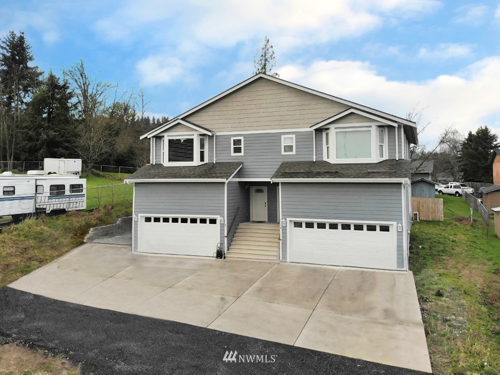 711 Olson Road Longview, WA 98632 - Photo 1 of 32 Gallery Image 1