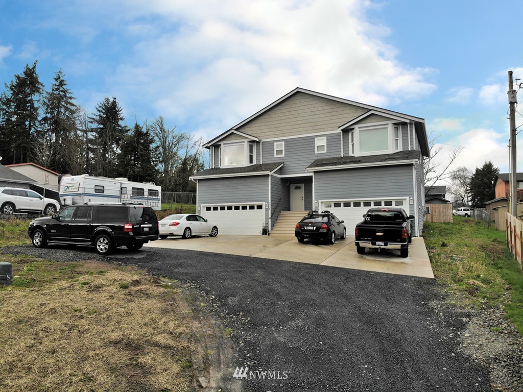 711 Olson Road Longview, WA 98632 - Photo 5 of 32 Gallery Image 5