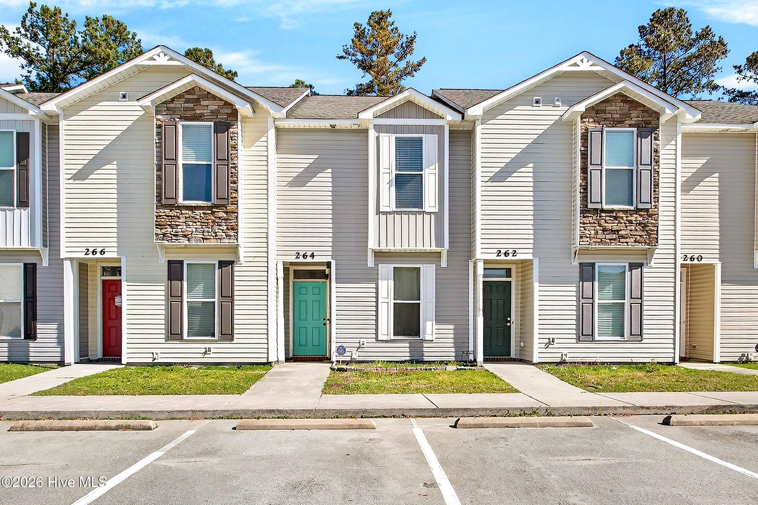 264 Caldwell Loop Jacksonville, NC 28546 - Photo 1 of 27 01-1