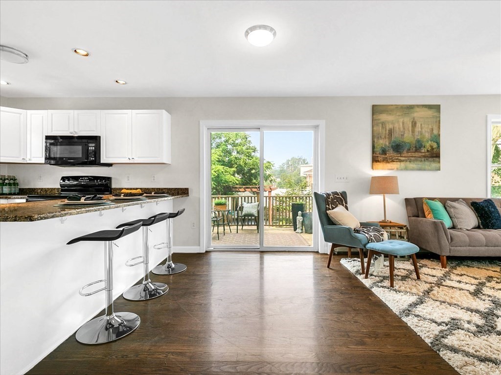 19 Track Road Reading, MA 01867 - Photo 14 of 35