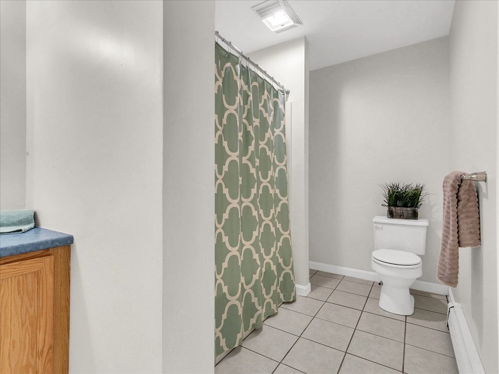 19 Track Road Reading, MA 01867 - Photo 25 of 35