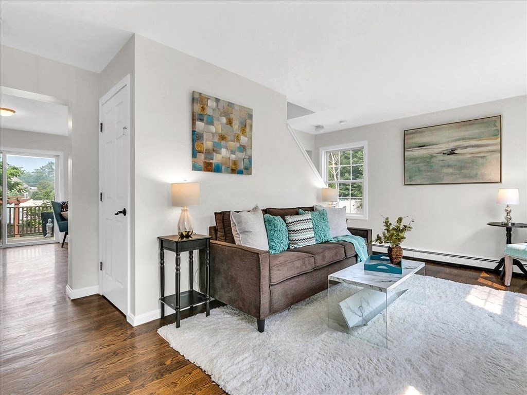 19 Track Road Reading, MA 01867 - Photo 3 of 35