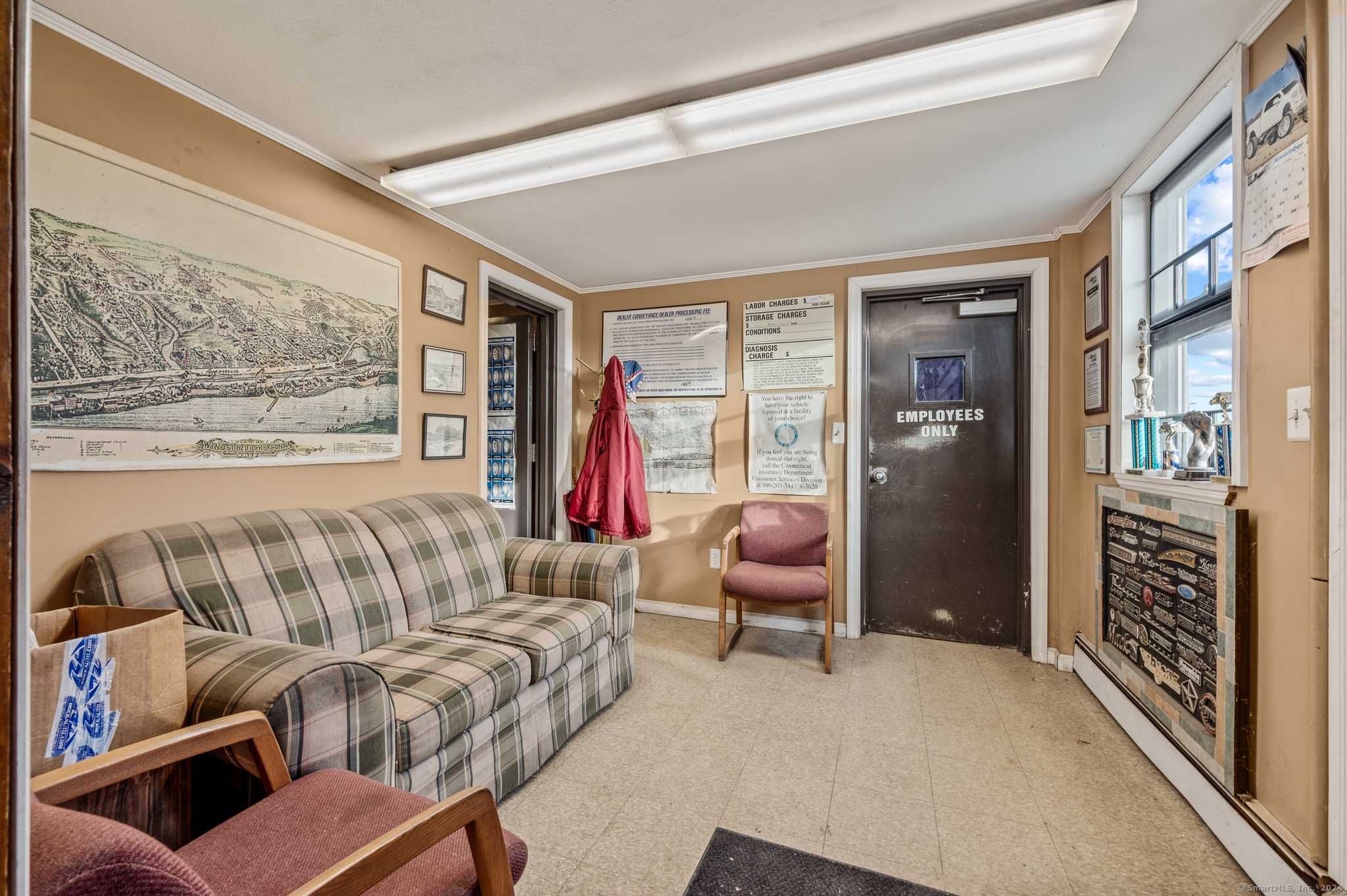 15 King Spring Road Windsor Locks, CT 06096 - Photo 26 of 27 a living room with furniture and a floor to ceiling window