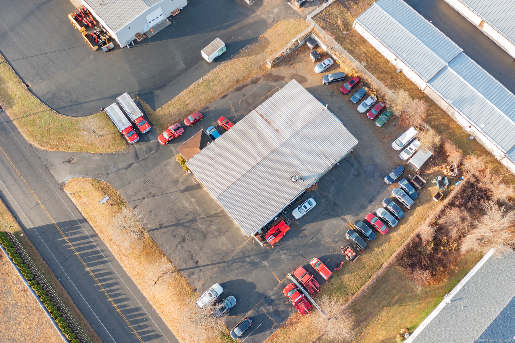 15 King Spring Road Windsor Locks, CT 06096 - Photo 7 of 27