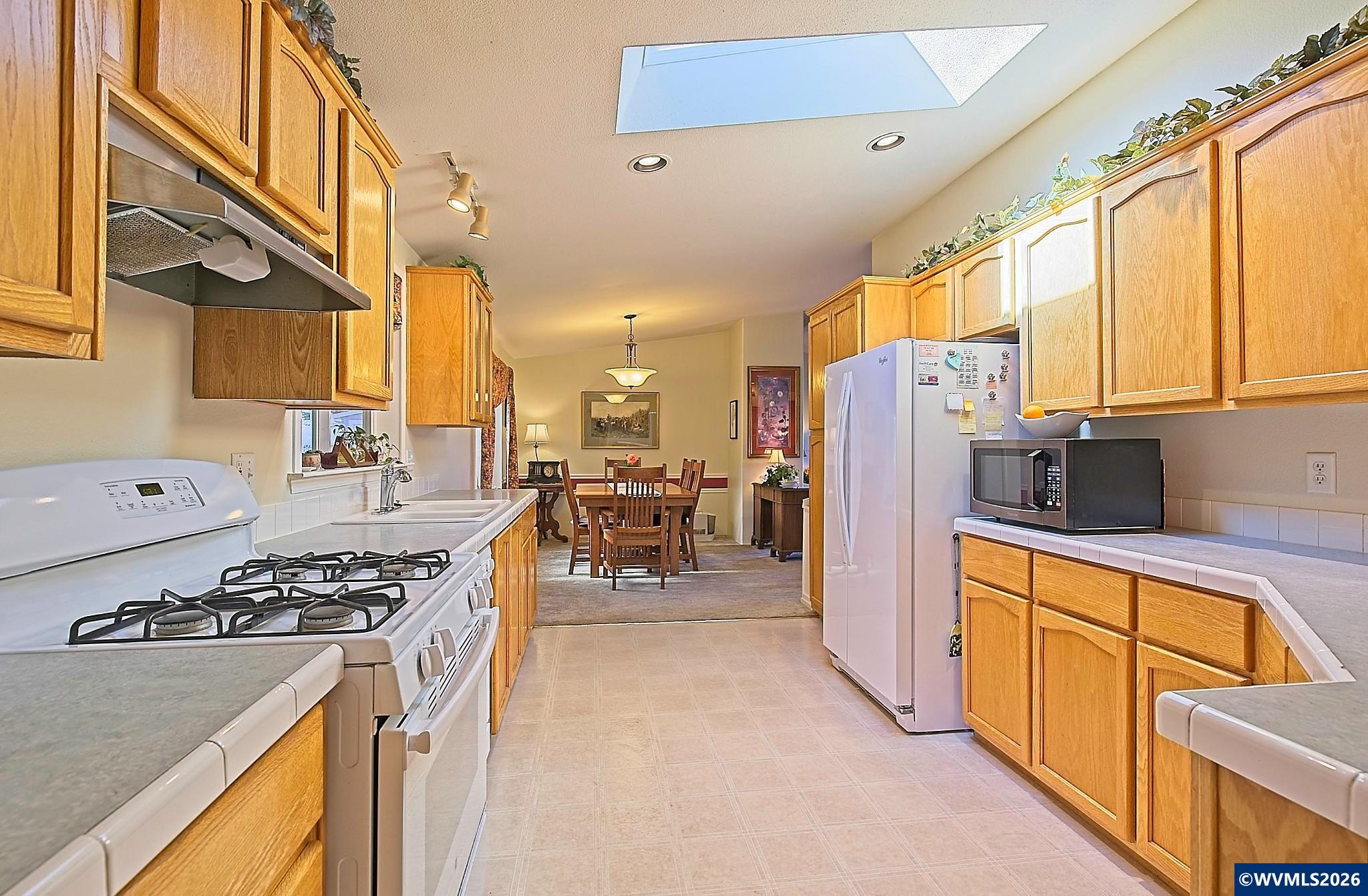1630 Wallace Road Northwest, Unit 60 Salem, OR 97304 - Photo 12 of 27 Gallery Image 12