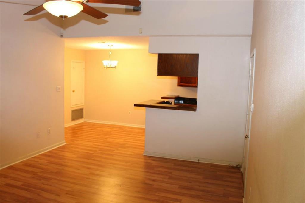 724 Village Road, Unit H Kenner, LA 70065 - Photo 4 of 15 Gallery Image 4
