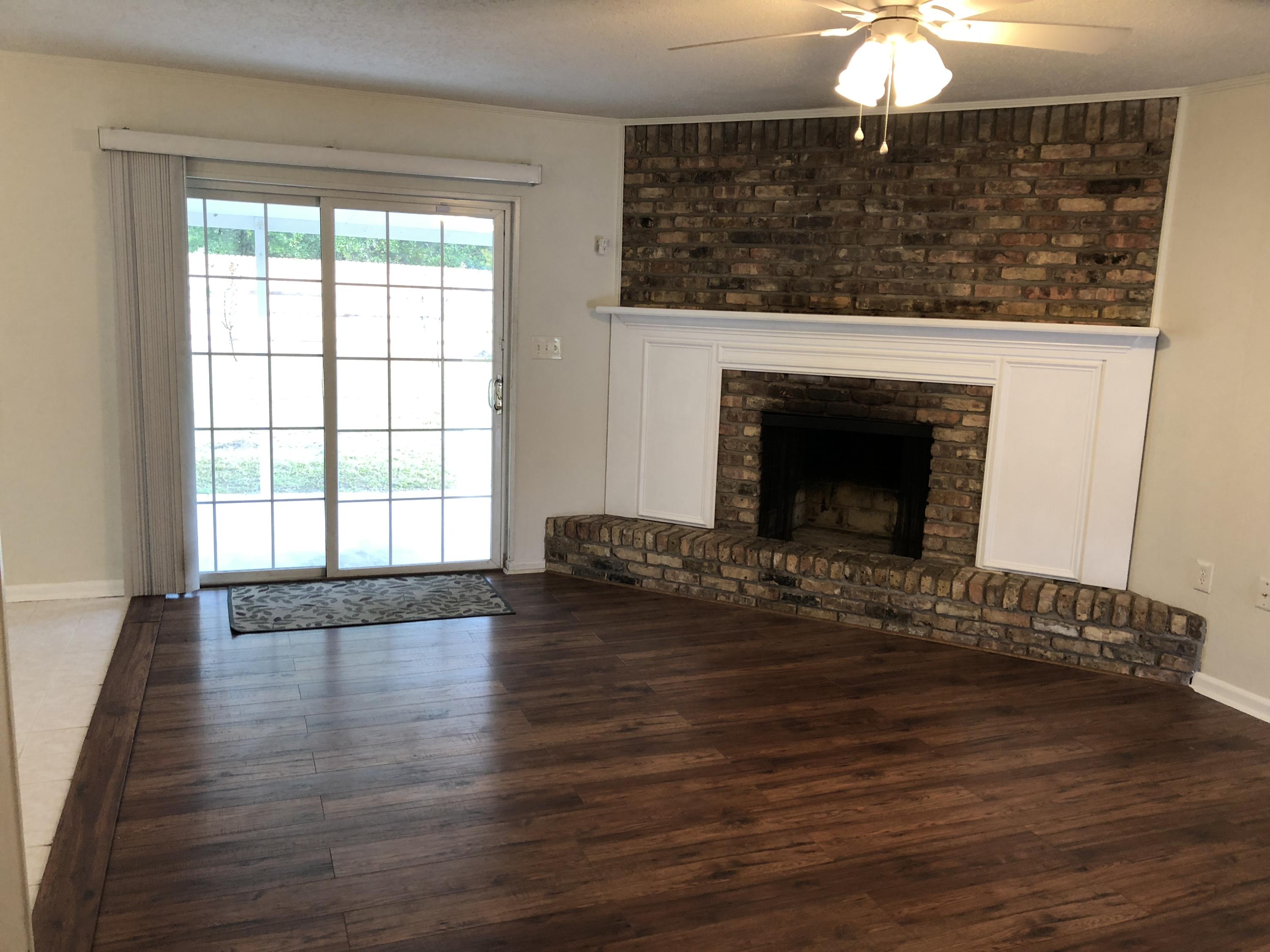 71 Country Club Road Shalimar, FL 32579 - Photo 8 of 46