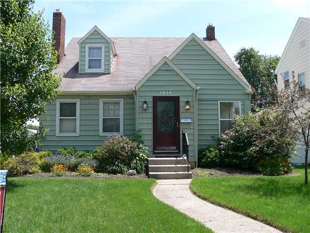 1414 Lockbourne Road Columbus, OH 43206 - Photo 1 of 12