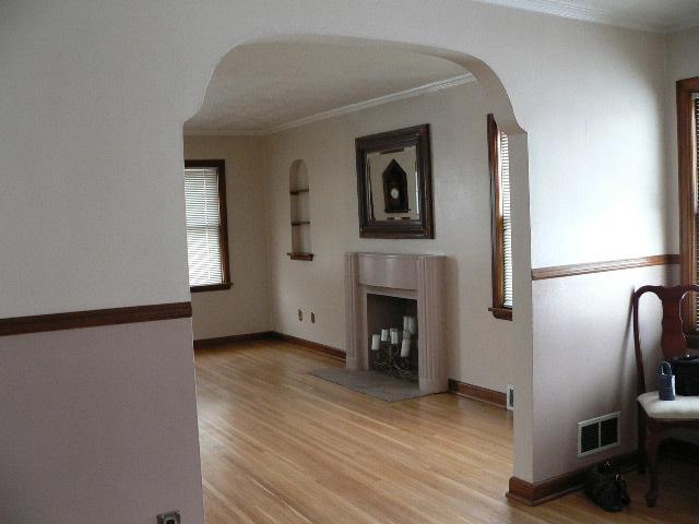 1414 Lockbourne Road Columbus, OH 43206 - Photo 4 of 12
