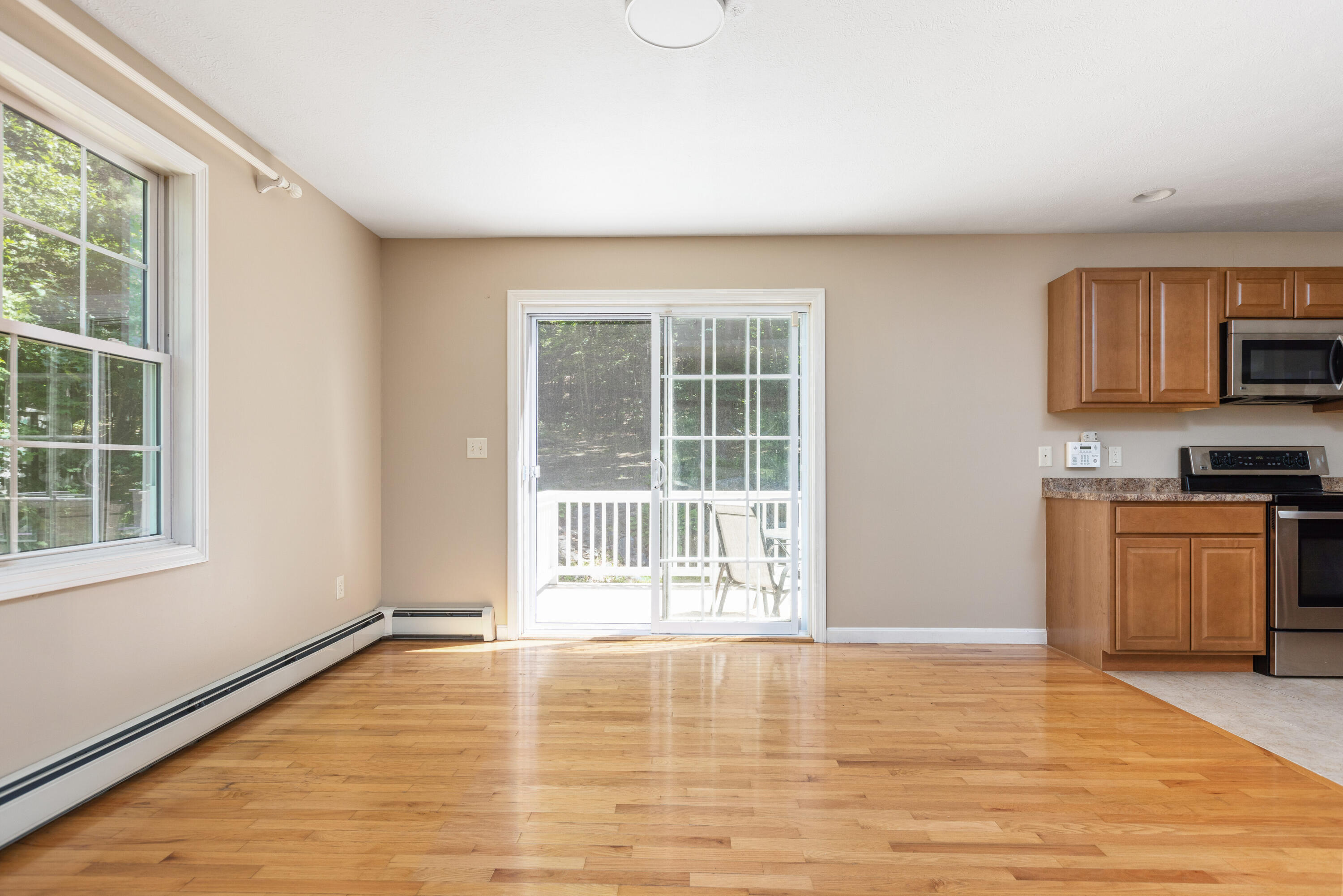 115 Falmouth Road Windham, ME 04062 - Photo 9 of 43 115 Falmouth Road Windham ME-print-009-0