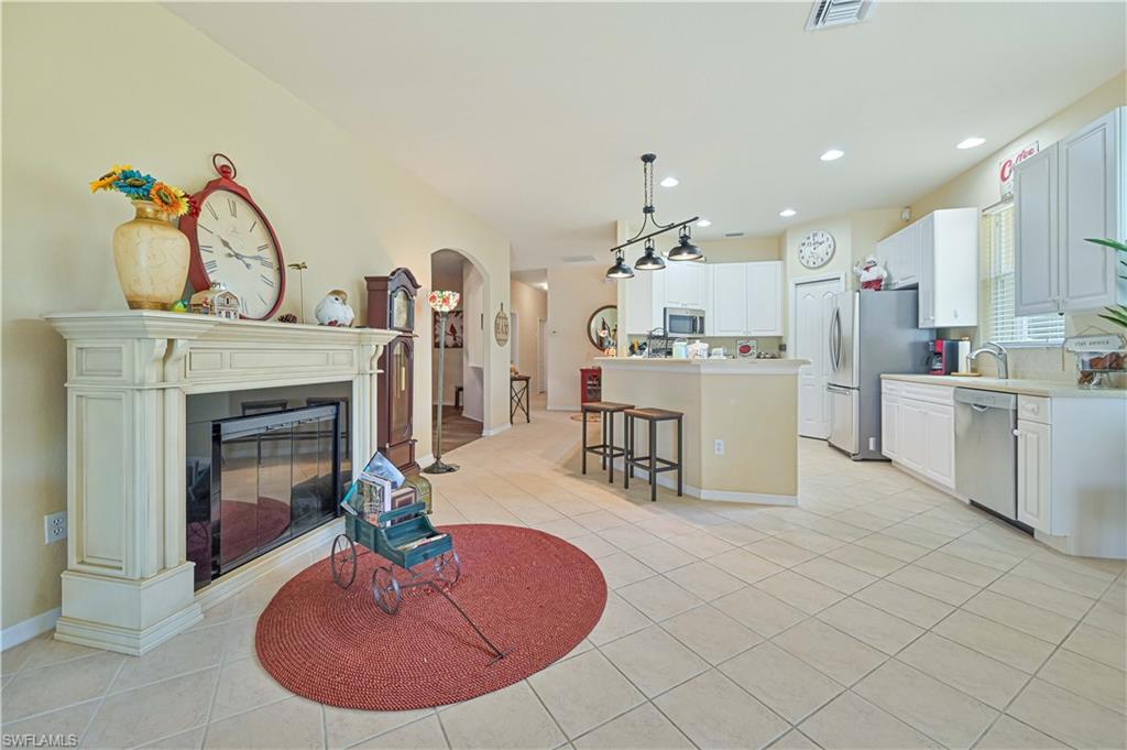 4764 Fairloop Run Lehigh Acres, FL 33973 - Photo 10 of 33 Gallery Image 10