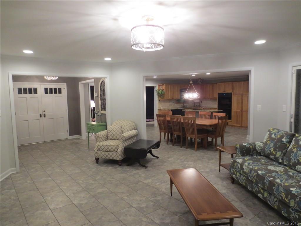 1323 Stoney Point Road Shelby, NC 28150 - Photo 5 of 19 Gallery Image 5