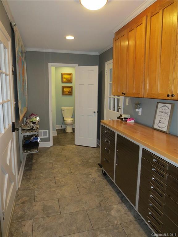 1323 Stoney Point Road Shelby, NC 28150 - Photo 8 of 19 Gallery Image 8