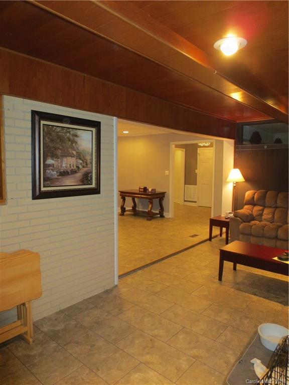 1323 Stoney Point Road Shelby, NC 28150 - Photo 10 of 19 Gallery Image 10
