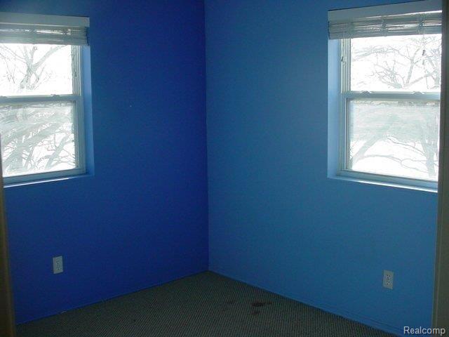 229 Ora Road Oxford, MI 48371 - Photo 8 of 13 BEDROOM