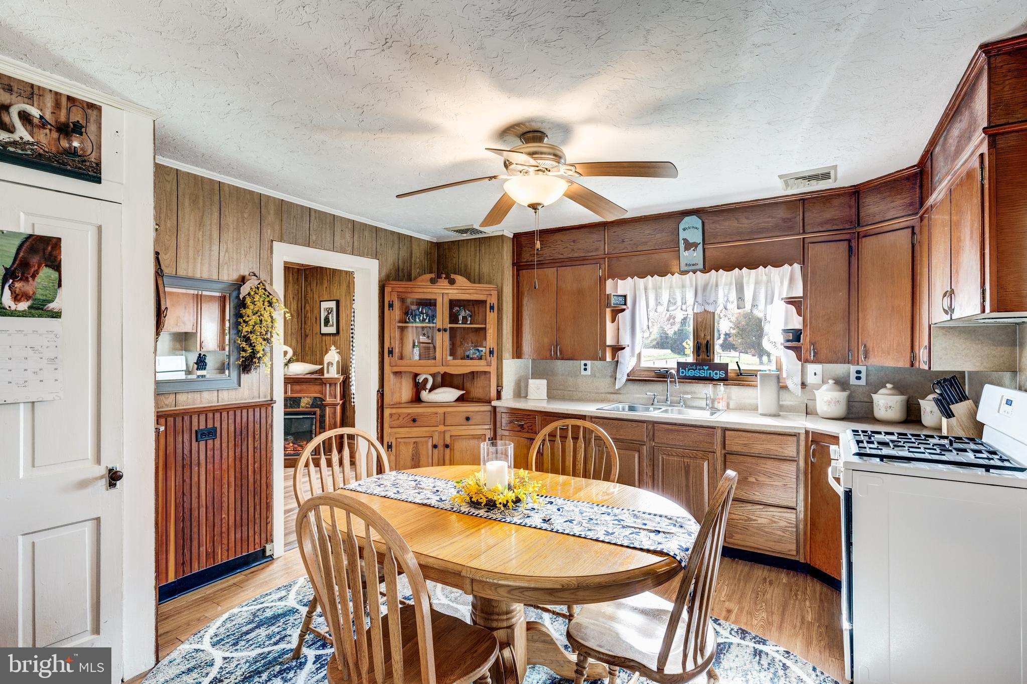 4924 Harney Road Taneytown, MD 21787 - Photo 17 of 70