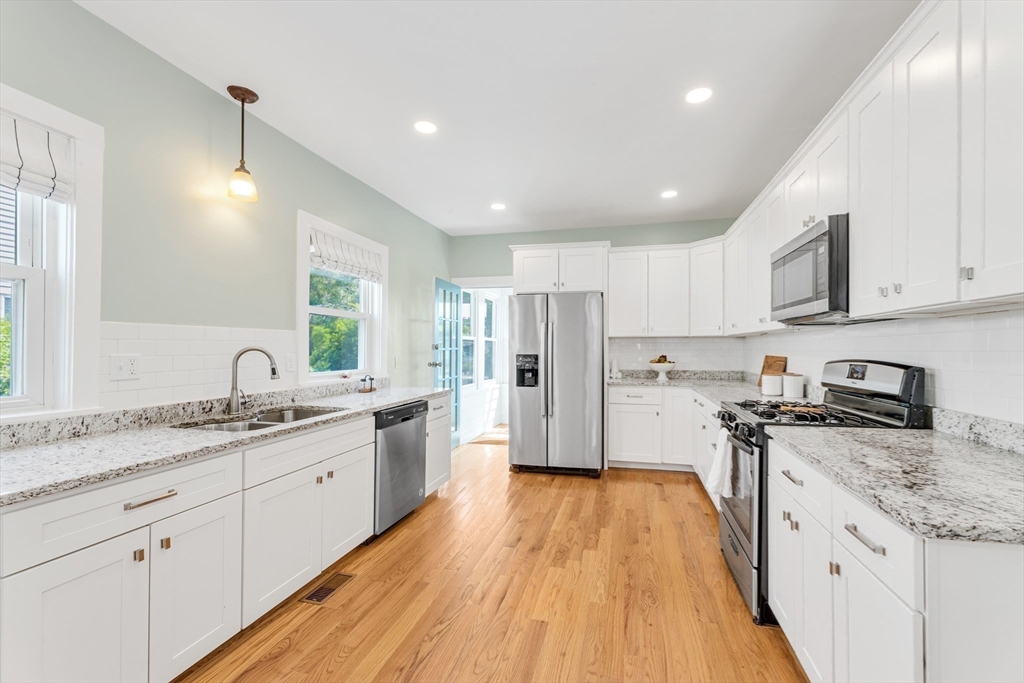15 Reddy Avenue Boston, MA 02136 - Photo 11 of 32 Gallery Image 11