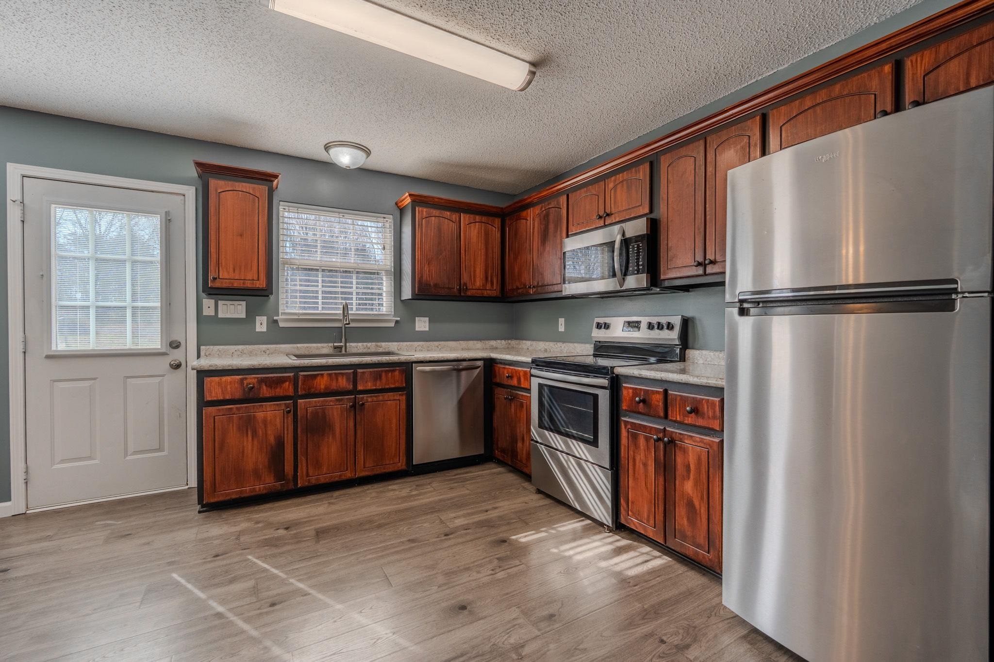804 Clark Road Inman, SC 29349 - Photo 12 of 36