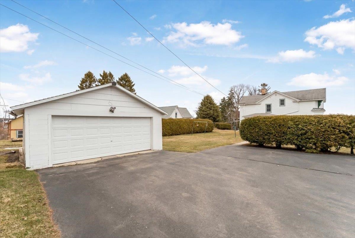 711 Milwaukee Street Kewaunee, WI 54216 - Photo 9 of 40