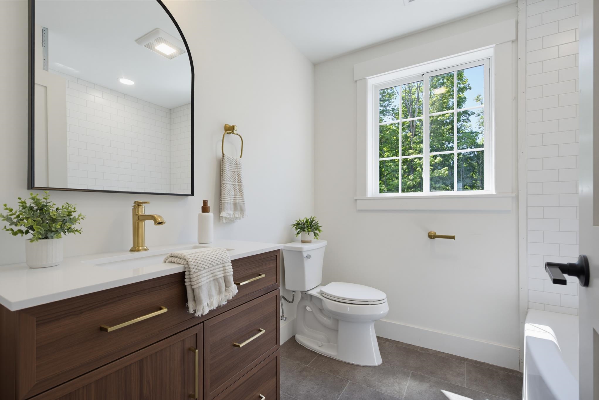 21 Upper Ladd Hill Road, Unit D Meredith, NH 03253 - Photo 23 of 57