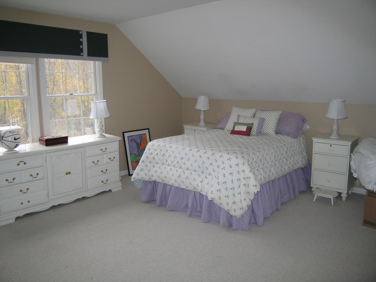 595 Smith Ridge Road New Canaan, CT 06840 - Photo 17 of 25 a bedroom with a bed and window