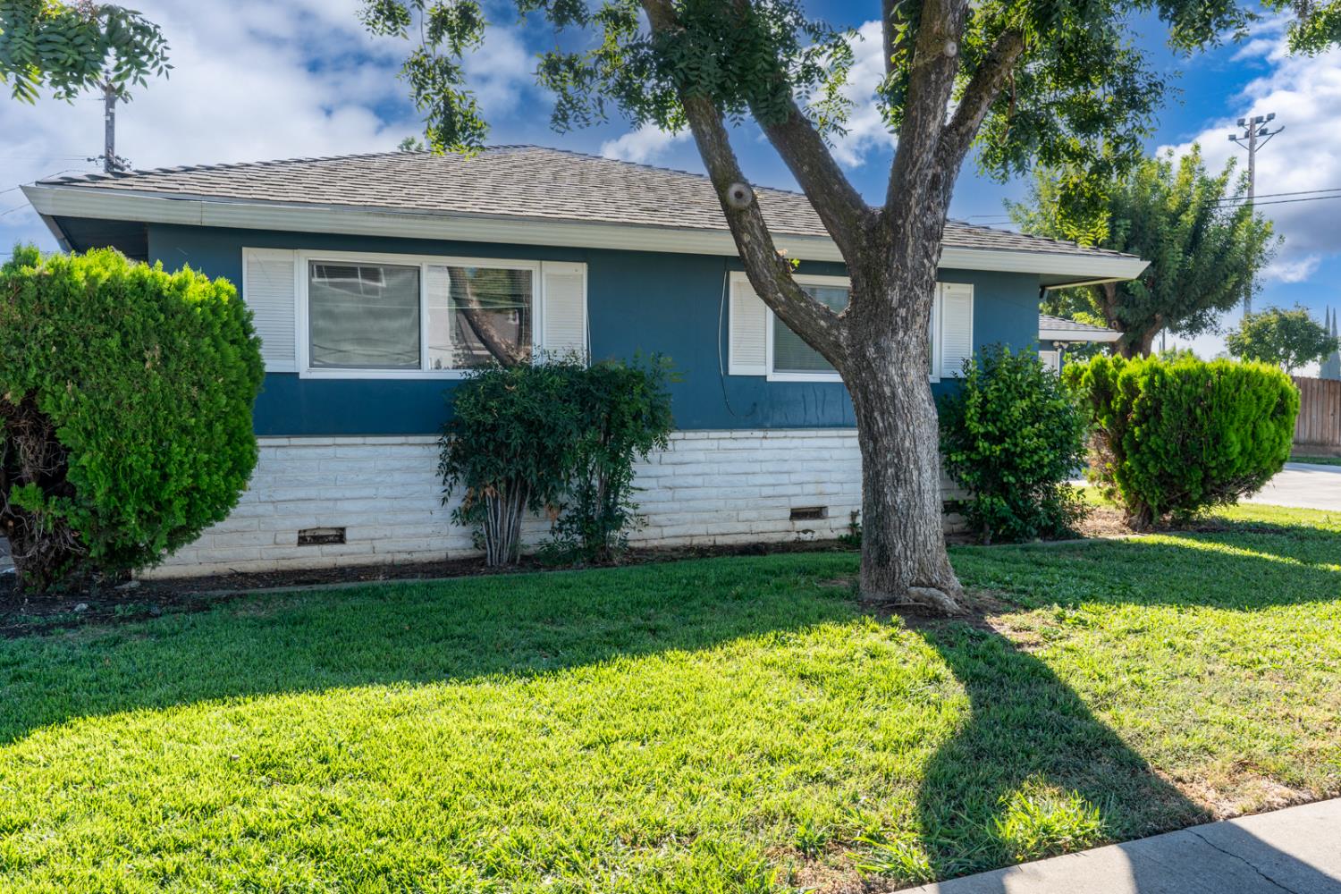 2602 10th Avenue Merced, CA 95340 - Photo 3 of 36 Gallery Image 3